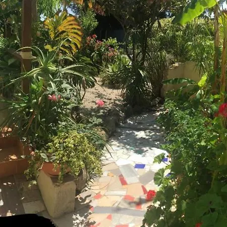 Δωμάτια σε οικογενειακή κατοικία Casa Himera *